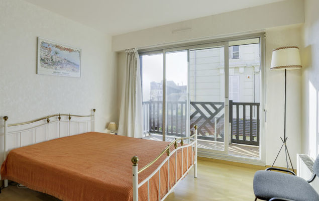 Cabourg Beach - Photo 1